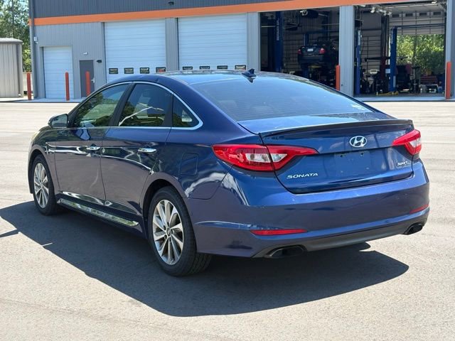 Used 2017 Hyundai Sonata Sport w/ Value Edition Package 02 FWD image 3