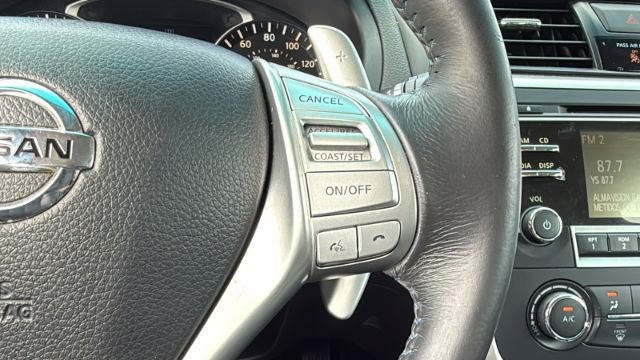 Used 2017 Nissan Altima 3.5 SR FWD image 30