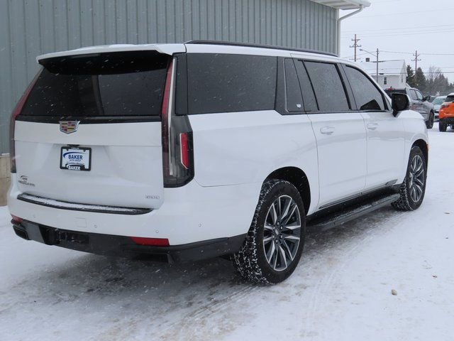 Used 2022 Cadillac Escalade ESV Sport w/ Touring Package image 4