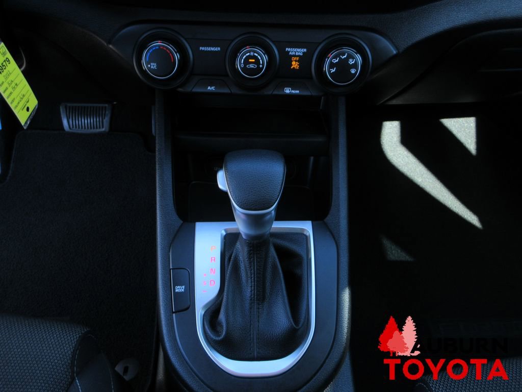 Used 2022 Kia Forte LXS w/ LXS Technology Package image 14