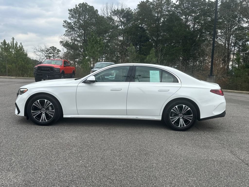 Used 2024 Mercedes-Benz E 350 4MATIC Sedan image 7
