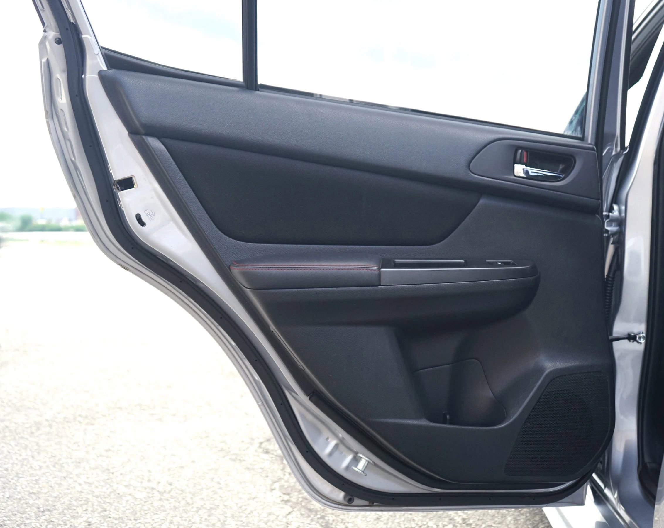 Used 2015 Subaru WRX image 33