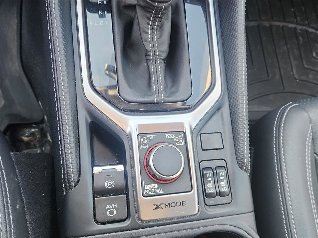 Used 2020 Subaru Forester Limited w/ Popular Package #3 image 16