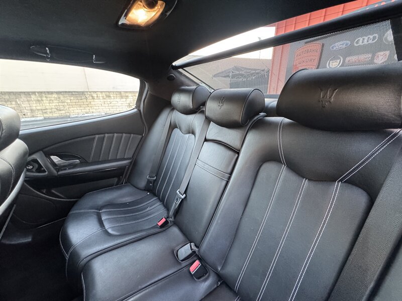 Used 2012 Maserati Quattroporte S RWD image 35