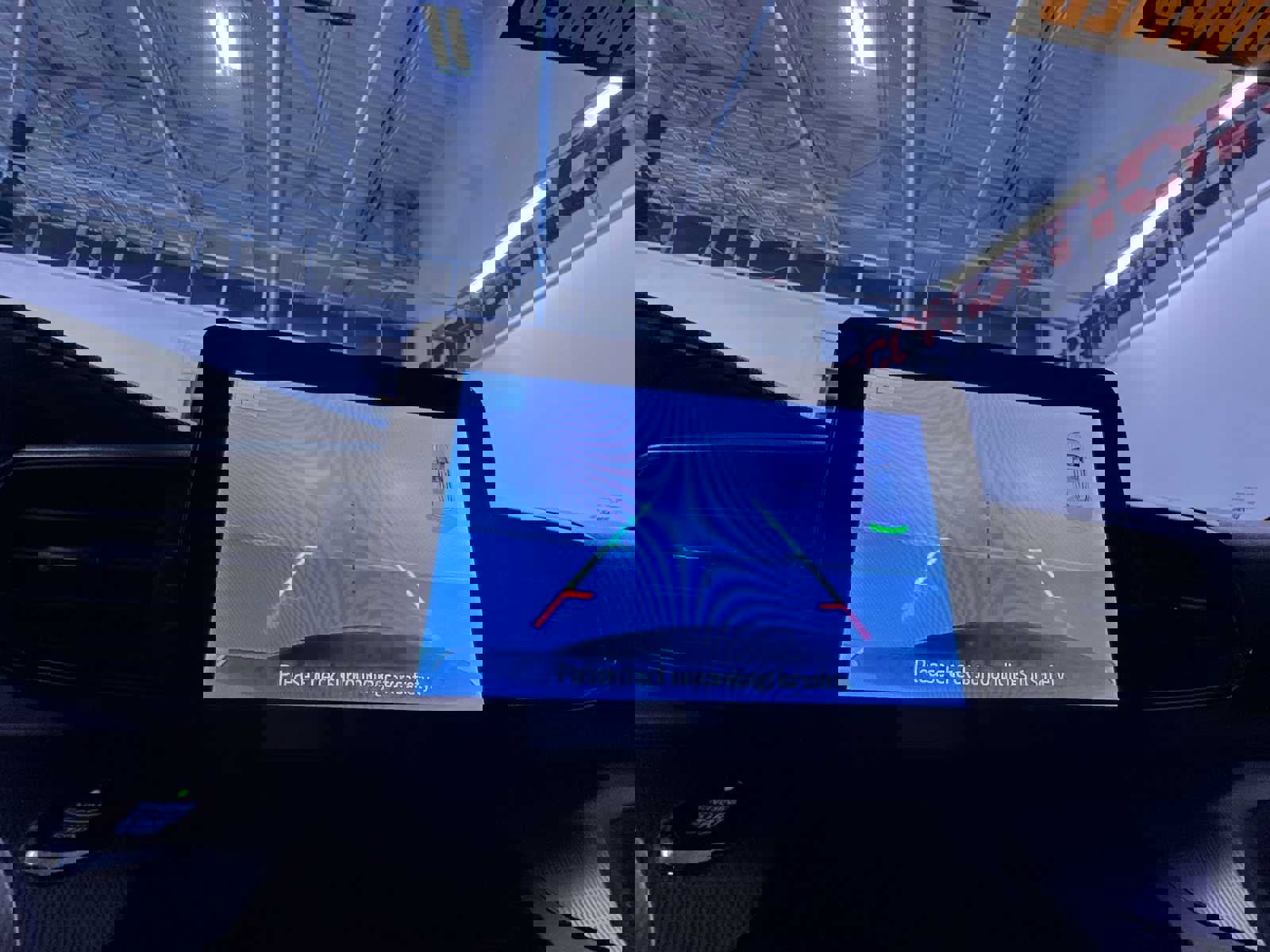 Used 2020 Ford Explorer XLT w/ Comfort Package image 26