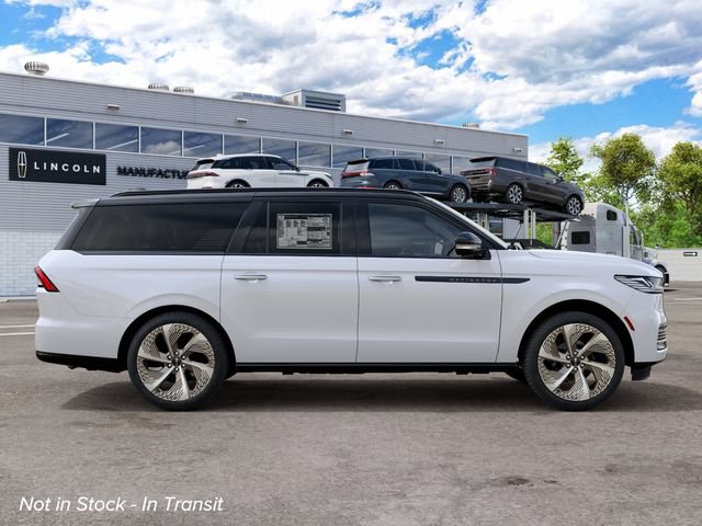 New 2027 Lincoln Navigator L Black Label w/ Black Label Special Edition AWD/4WD image 5