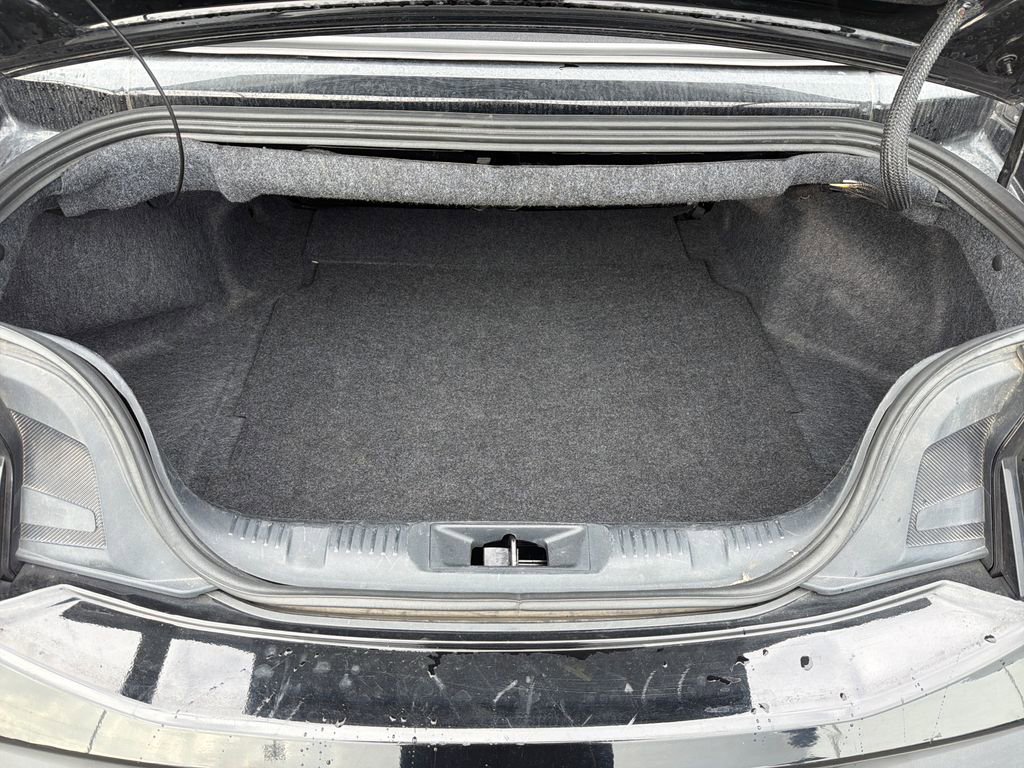 Used 2024 Ford Mustang Convertible image 21