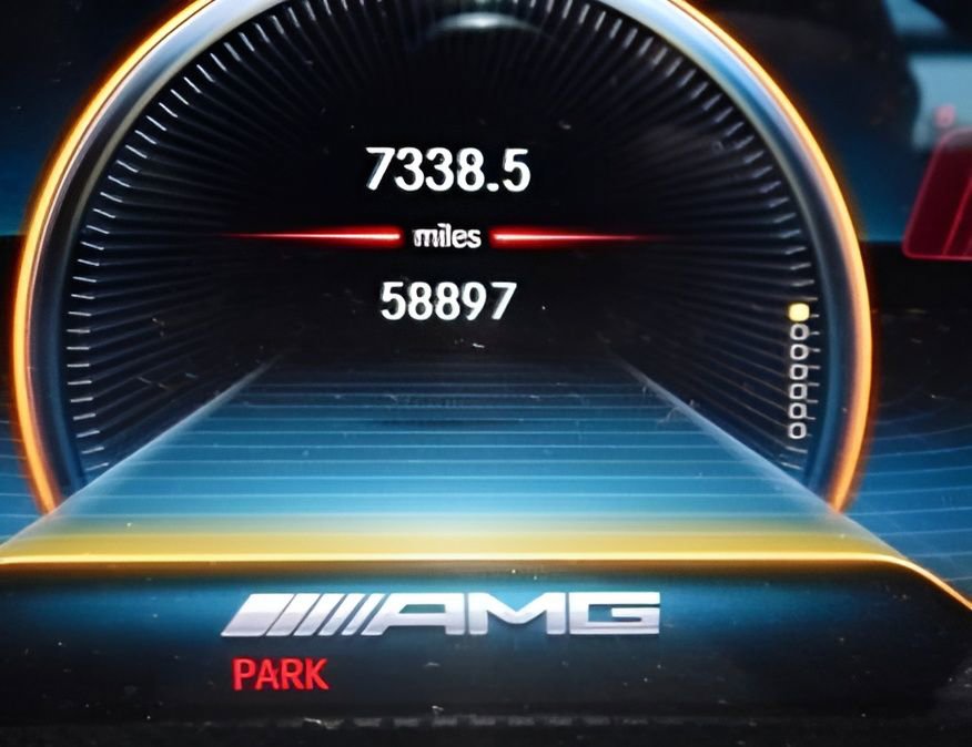 Used 2021 Mercedes-Benz A 35 AMG 4MATIC image 23