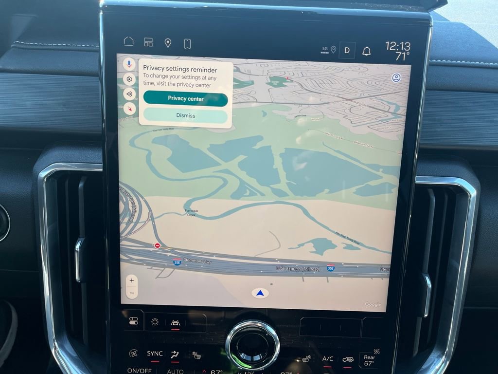 Used 2025 GMC Acadia Elevation image 24