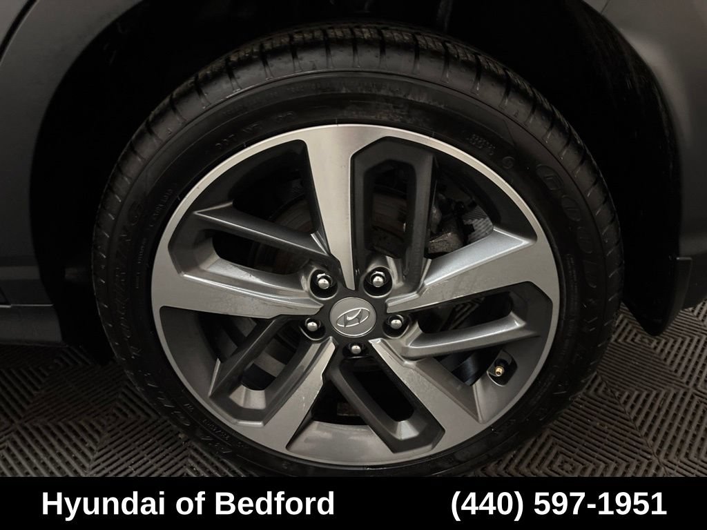 Used 2021 Hyundai Kona Limited FWD image 25