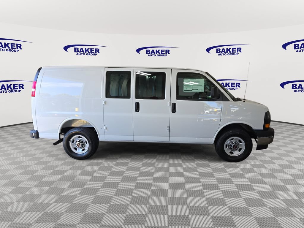 New 2026 GMC Savana 2500 w/ Driver Convenience Package RWD image 4
