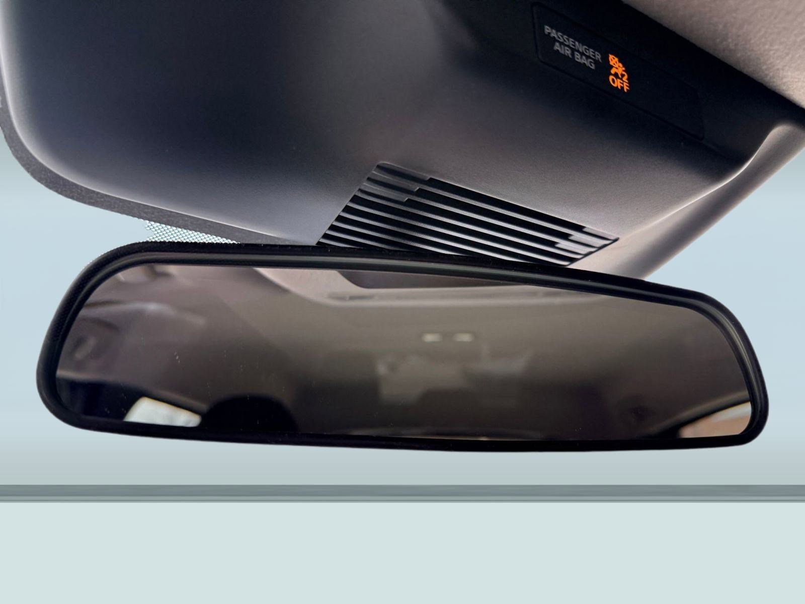 New 2026 Nissan Kicks SV image 28