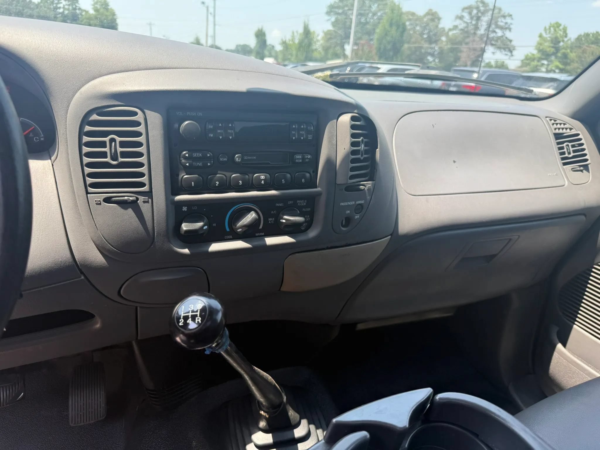 Used 2003 Ford F150 XL RWD image 10