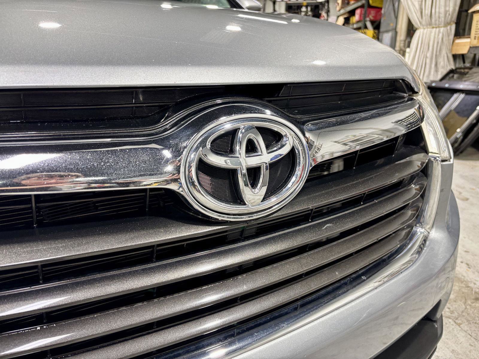 Used 2015 Toyota Highlander Plus image 28