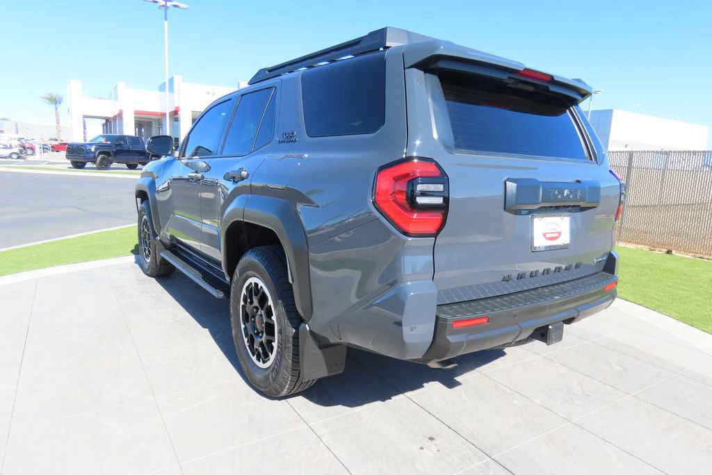 Used 2025 Toyota 4Runner TRD Off-Road image 7