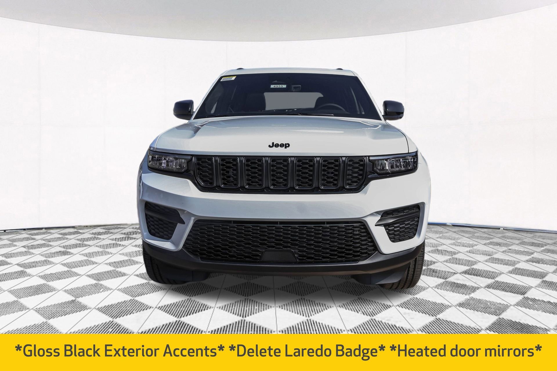 New 2025 Jeep Grand Cherokee Altitude image 10