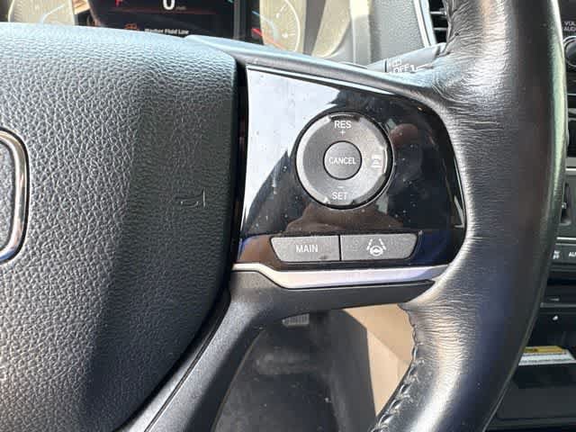 Used 2020 Honda Pilot Touring image 13