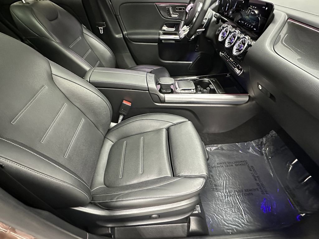 Certified 2022 Mercedes-Benz GLA 35 AMG 4MATIC image 15