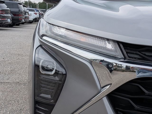 Used 2024 Chevrolet Trax LS w/ Driver Confidence Package image 10