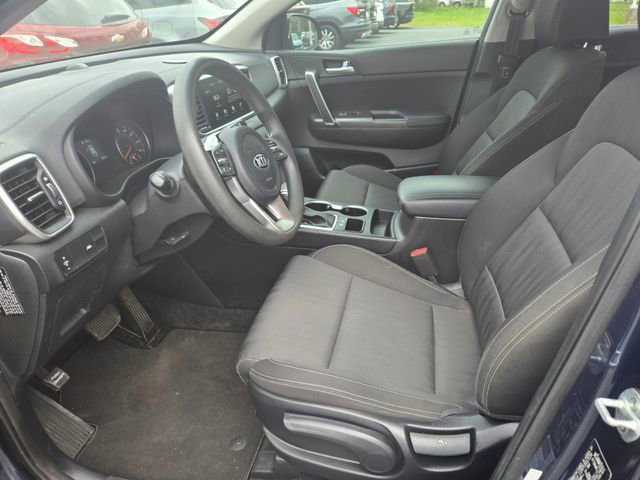 Used 2022 Kia Sportage LX image 6