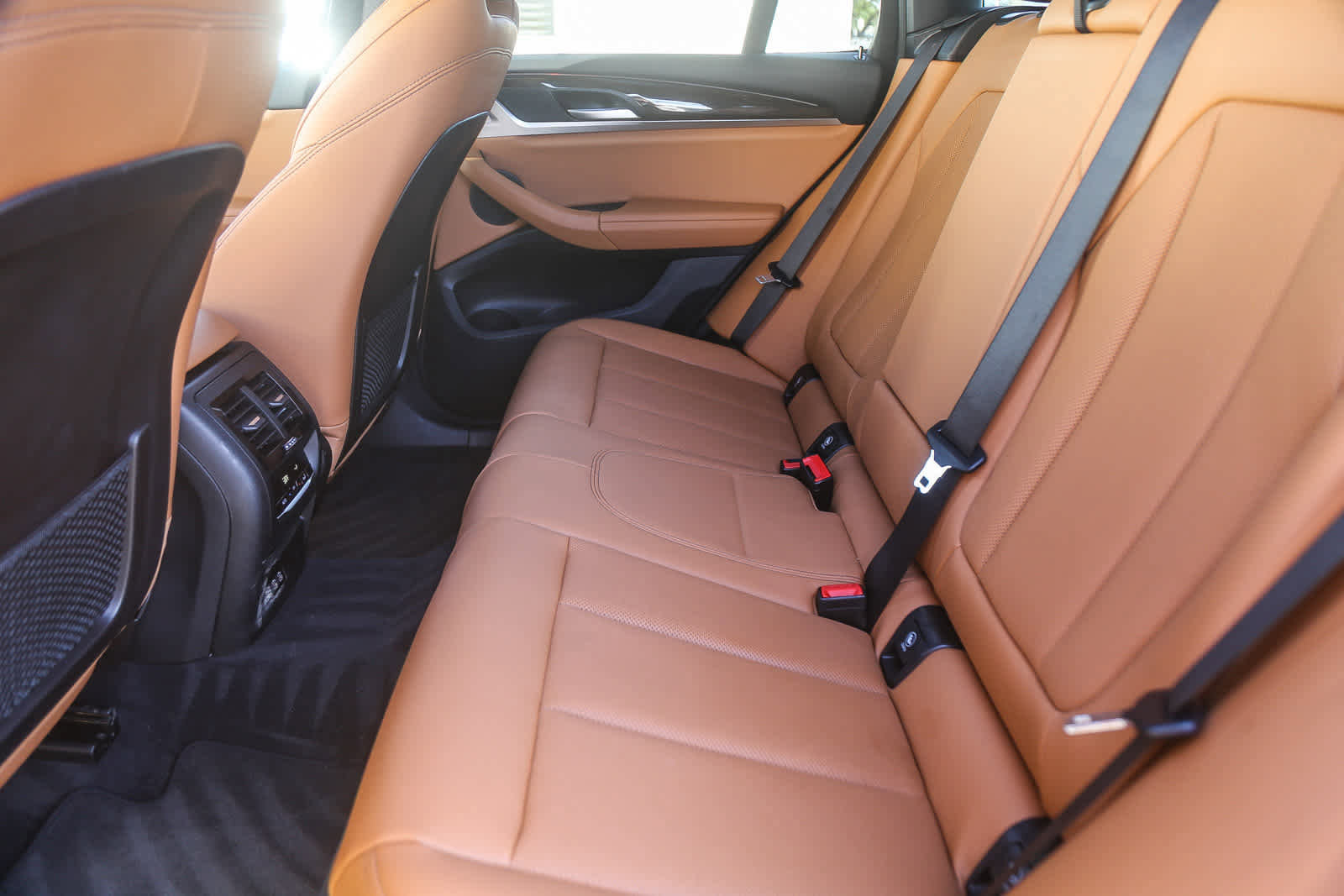 Certified 2023 BMW X3 sDrive30i w/ Premium Package image 15