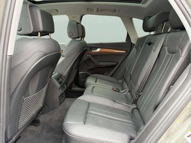 Certified 2023 Audi Q5 2.0T Premium Plus w/ Premium Plus Package AWD/4WD image 23