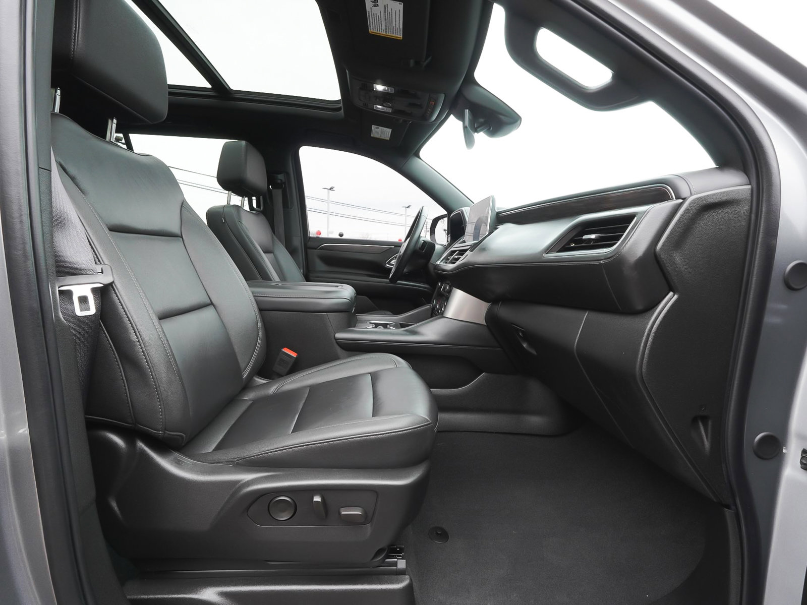 Used 2024 Chevrolet Tahoe LT w/ LT Signature Plus Package image 45