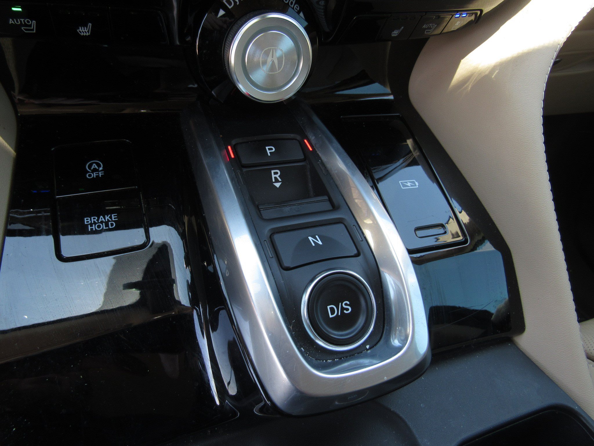 Used 2023 Acura MDX SH-AWD w/ Advance Package image 22
