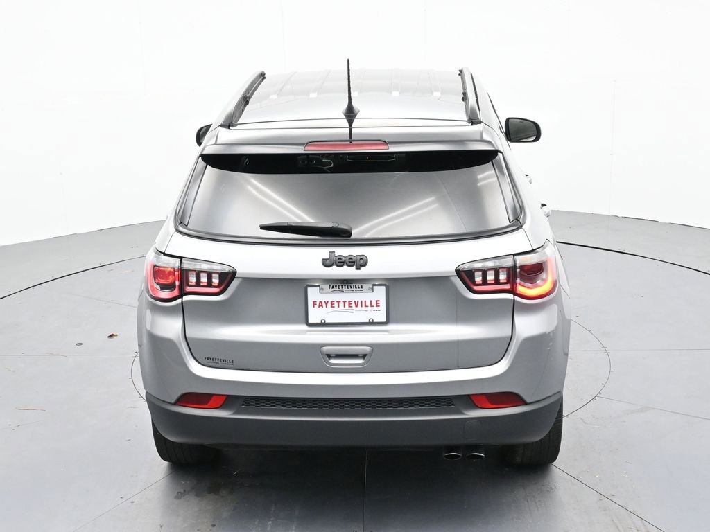 Used 2022 Jeep Compass Altitude image 28