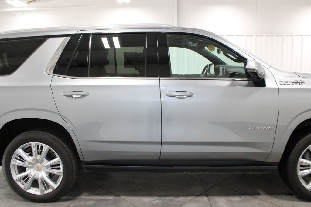 Used 2024 Chevrolet Tahoe High Country image 11