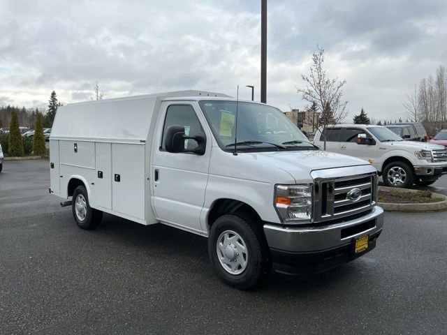 New 2025 Ford E-350 and Econoline 350 Super Duty w/ Power Equipment Group image 3