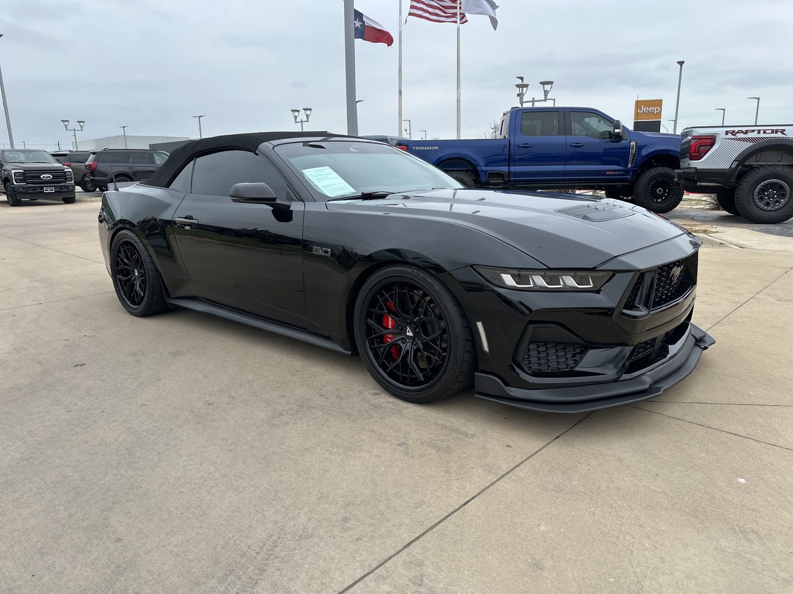 Used 2024 Ford Mustang GT Premium image 7