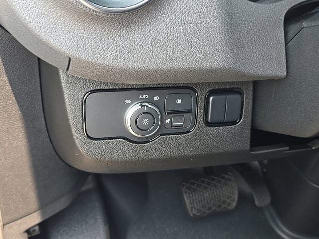 New 2025 Mercedes-Benz Sprinter 4500 image 14