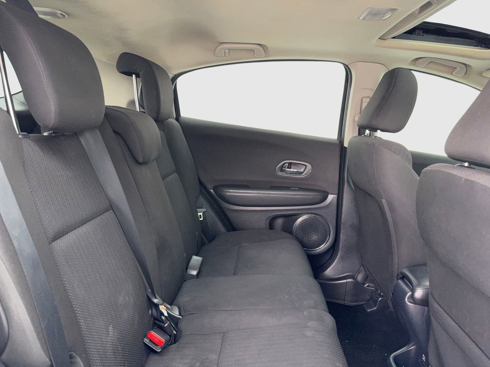 Used 2018 Honda HR-V EX image 42