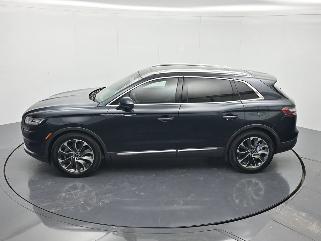 Used 2021 Lincoln Nautilus Reserve w/ Equipment Group 201A FWD image 37