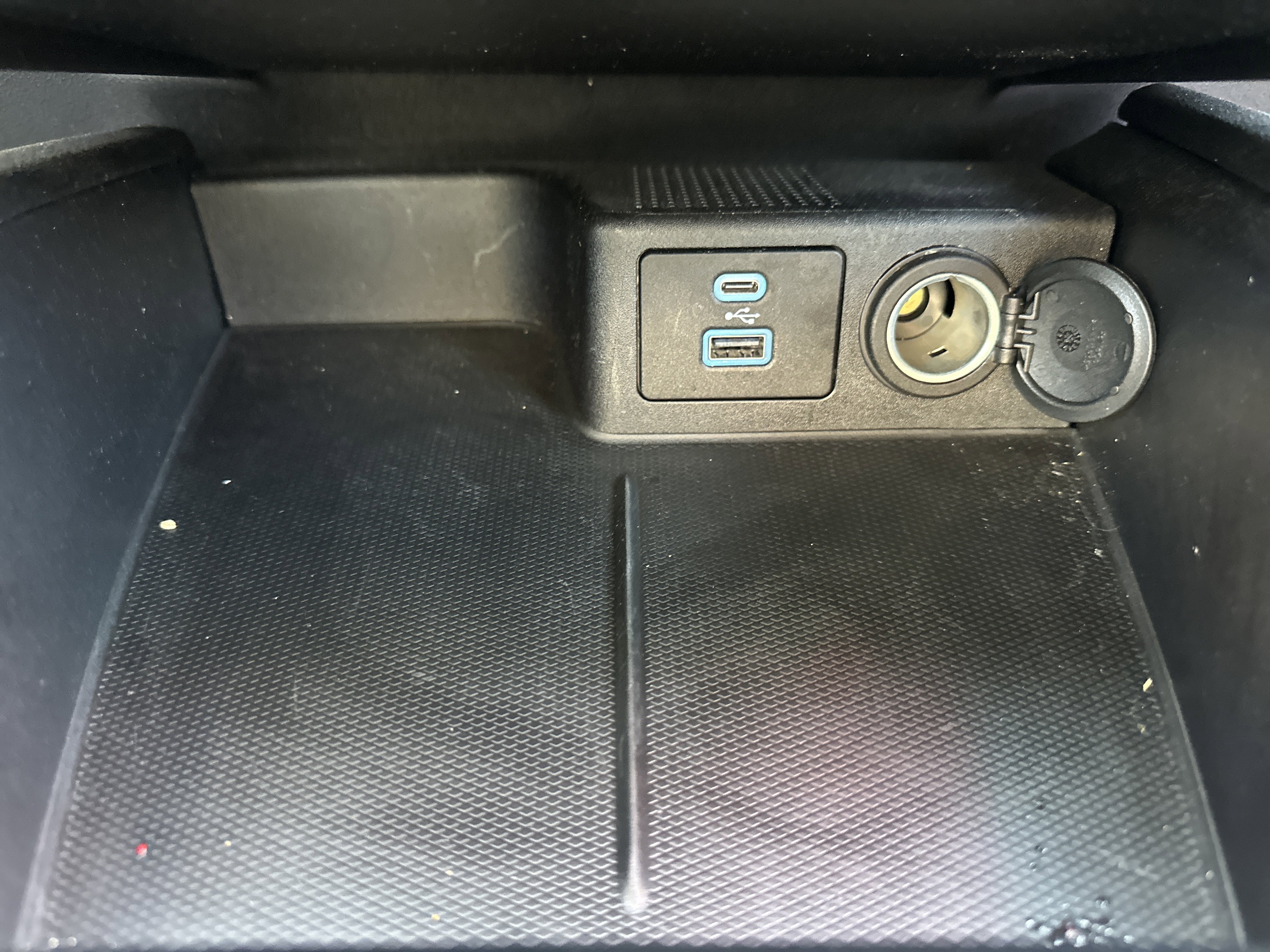 Used 2023 Ford Escape Active image 15