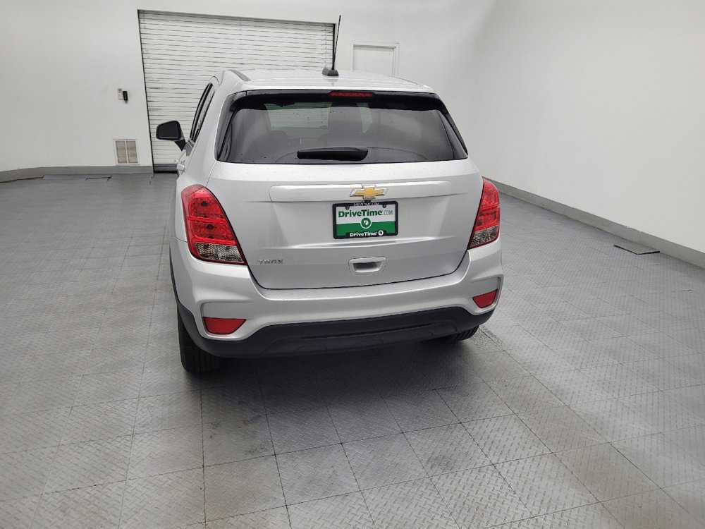 Used 2020 Chevrolet Trax LS w/ Tint and Cruise Package FWD image 6