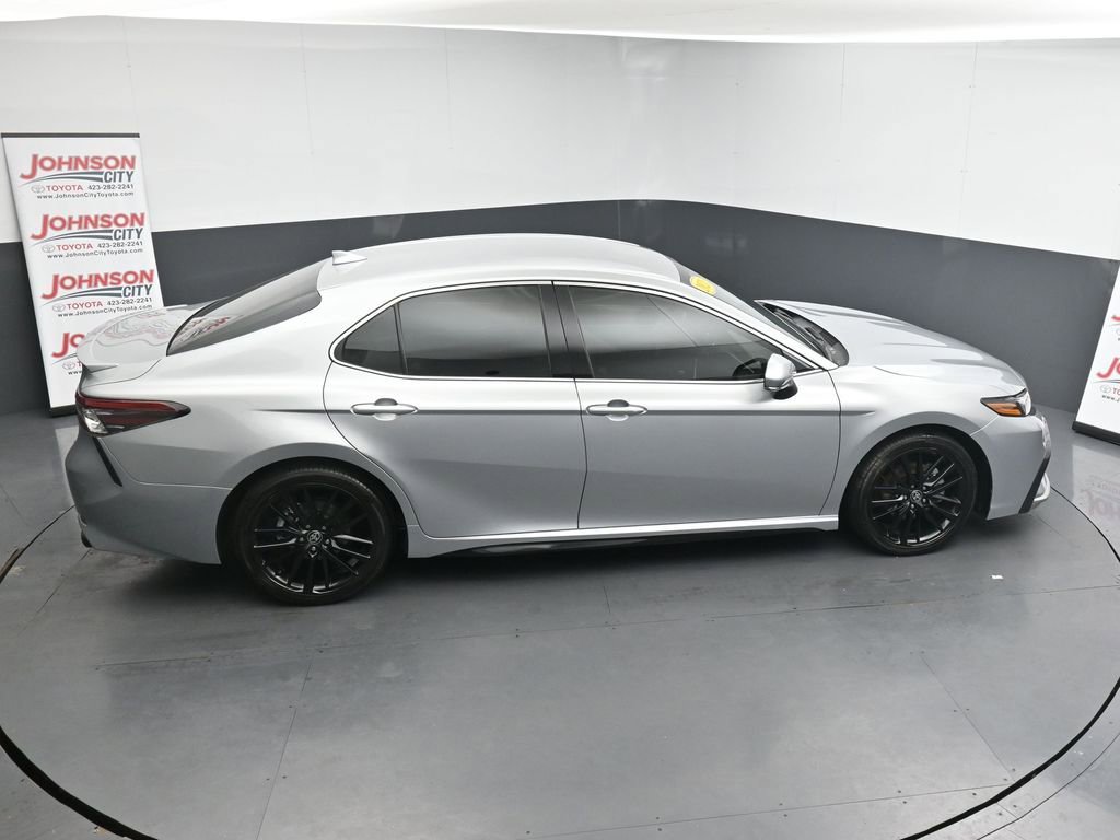 Used 2021 Toyota Camry XSE image 33