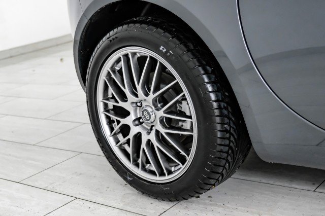 Used 2009 Pontiac Solstice GXP RWD image 35