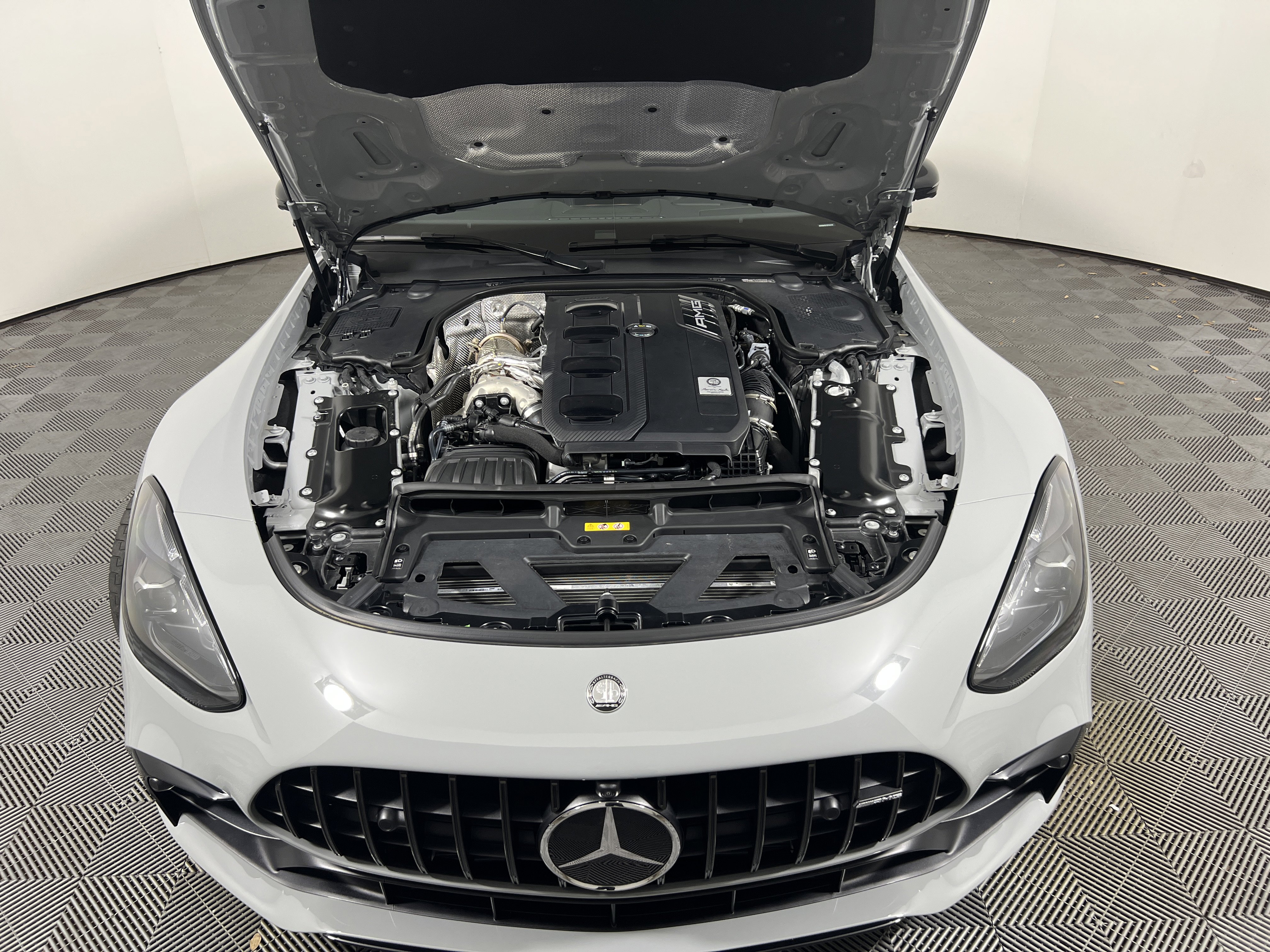 Used 2025 Mercedes-Benz AMG GT 43 image 20