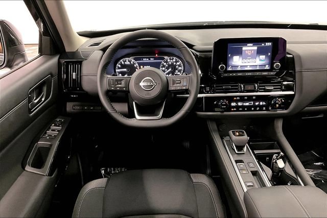 New 2025 Nissan Pathfinder SV w/ Cargo Package image 19