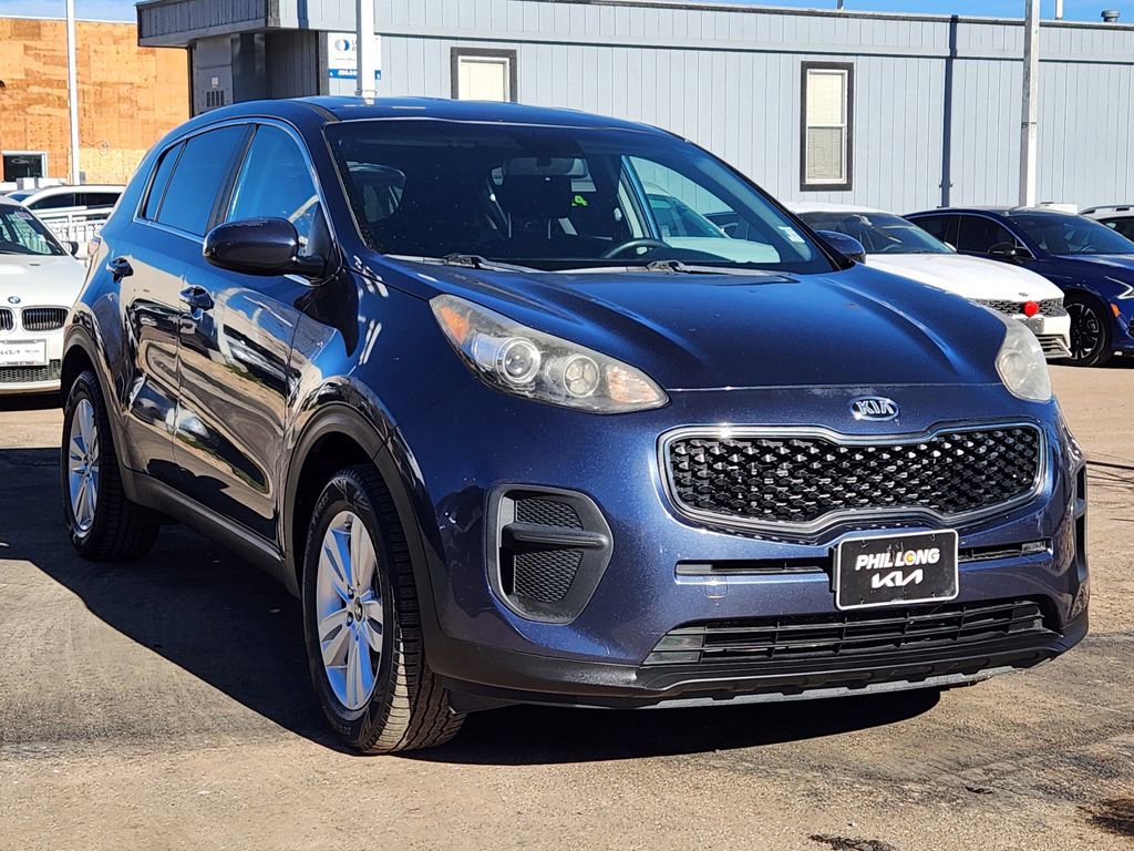 Used 2017 Kia Sportage LX image 3