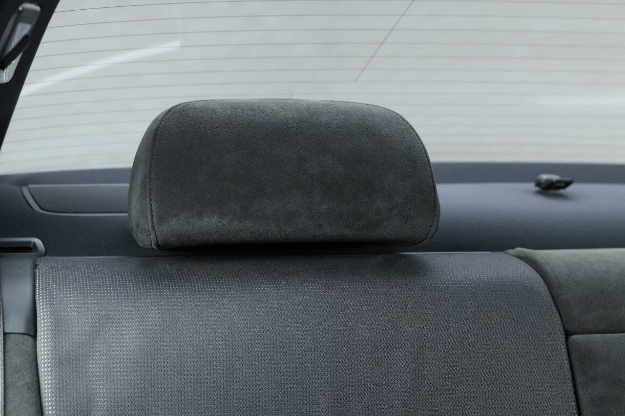 Used 2004 BMW 330Ci Coupe image 99