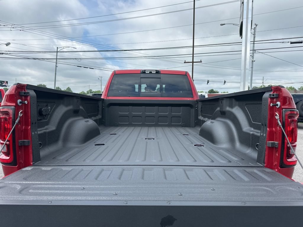 New 2026 RAM 3500 Tradesman AWD/4WD image 9
