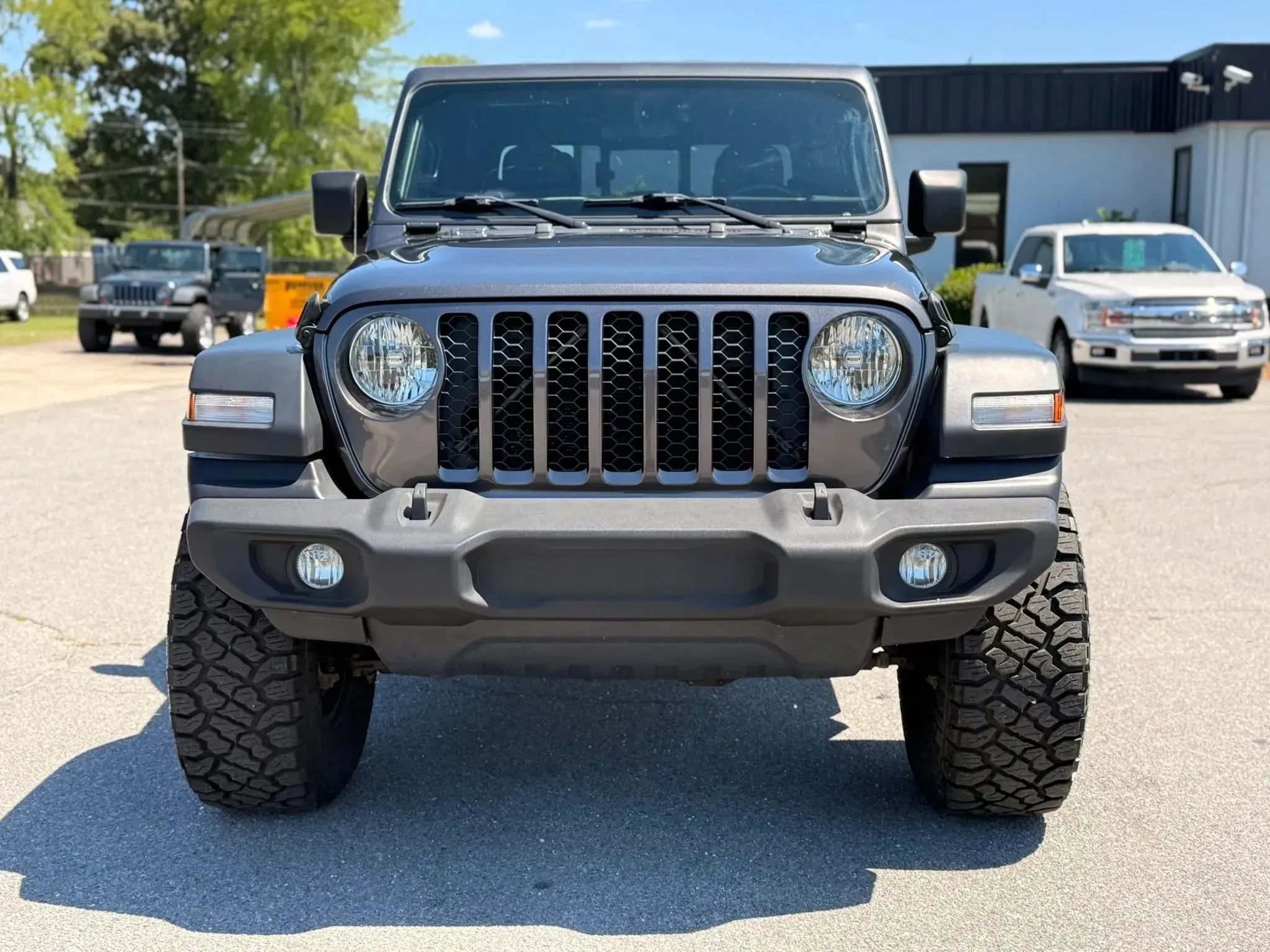 Used 2020 Jeep Gladiator Sport w/ Quick Order Package 24S AWD/4WD image 5
