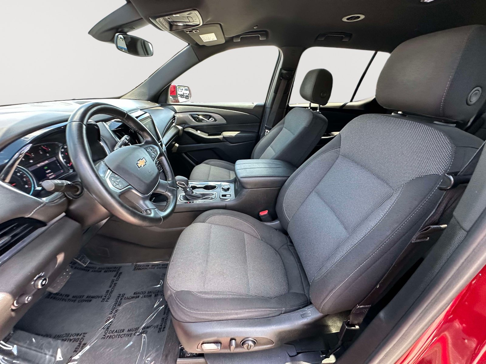 Used 2023 Chevrolet Traverse LT FWD image 23