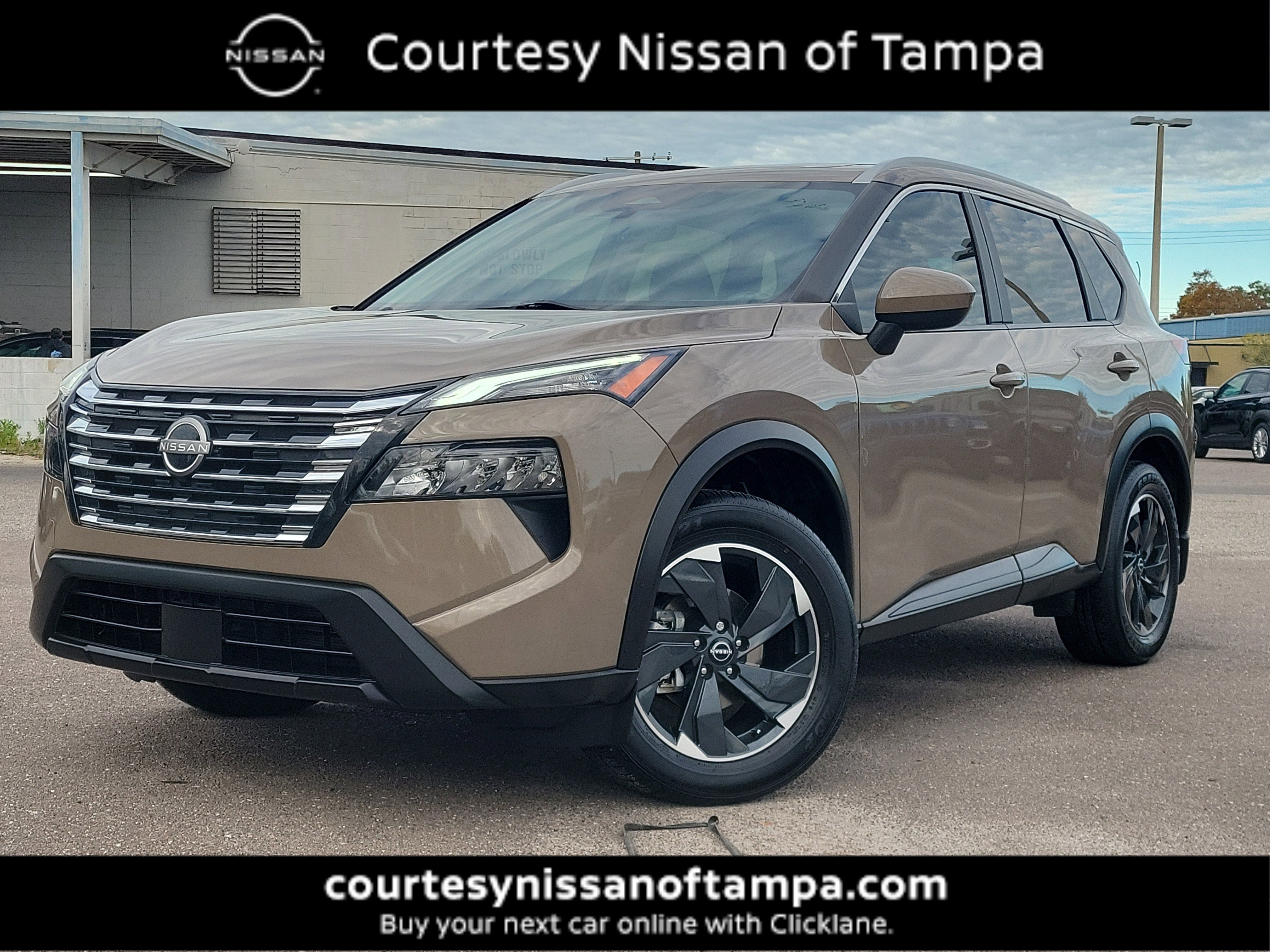 Used 2024 Nissan Rogue SV w/ SV Premium Package image 1