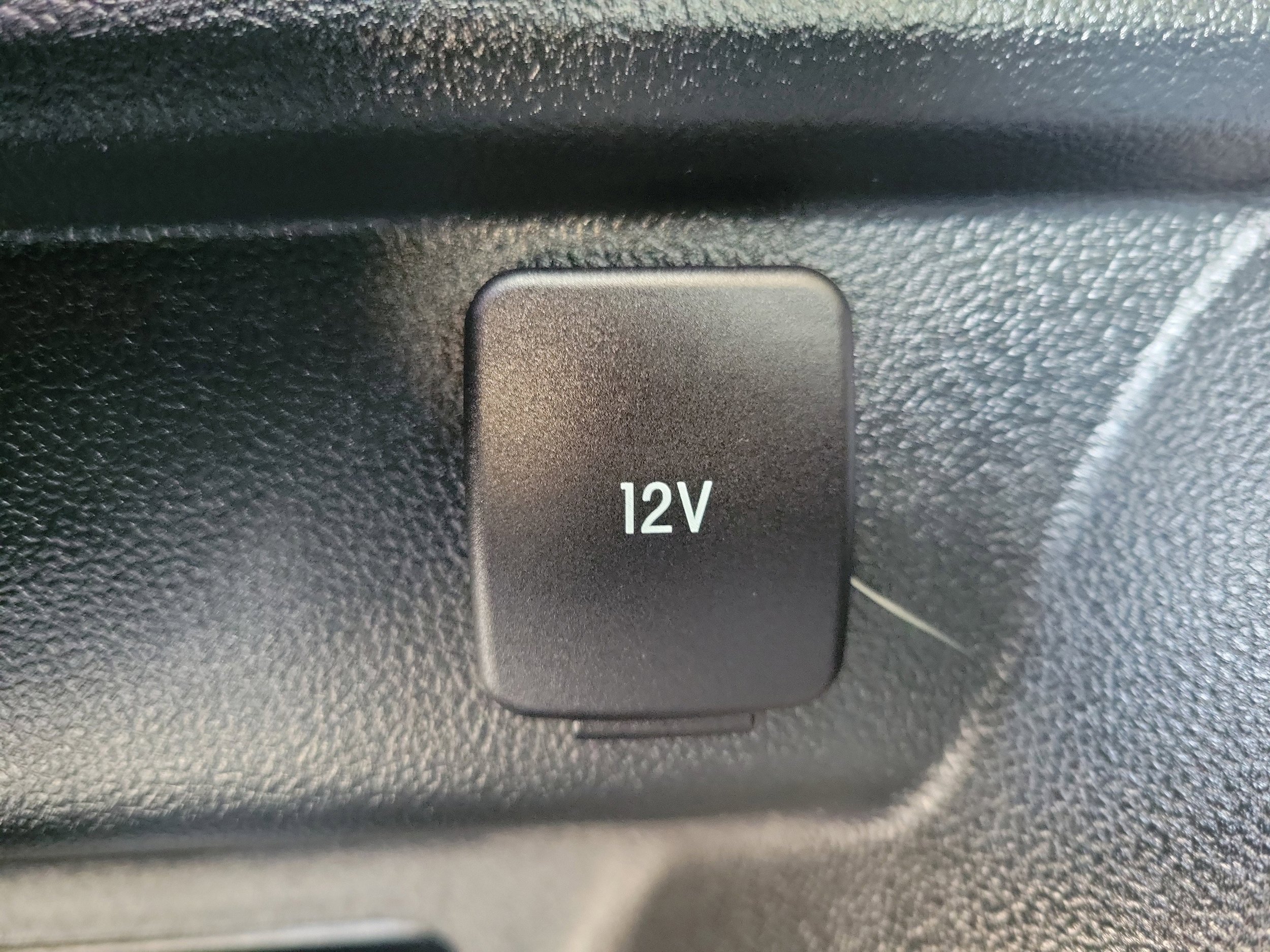 Certified 2022 Ford Escape SE w/ Cold Weather Package AWD/4WD image 9