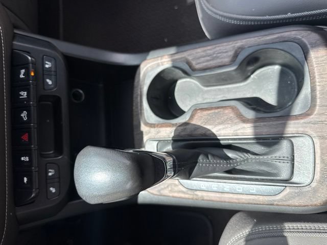 Used 2022 GMC Canyon Denali RWD image 30