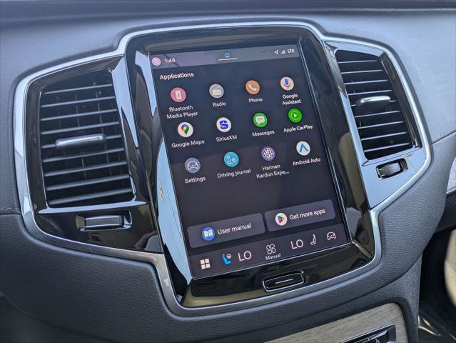 Used 2024 Volvo XC90 T8 Ultimate w/ Lounge Package image 18